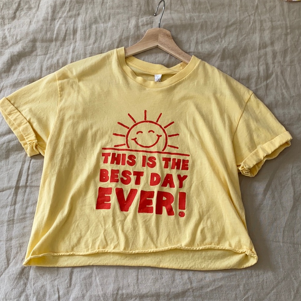 Cropped Yellow This the Best Day Ever Tee